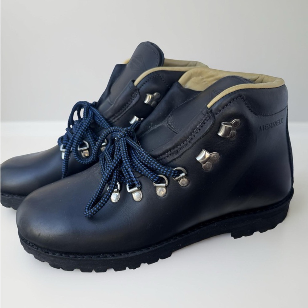 Merrell Wilderness (Vibram) Black Leather Boots